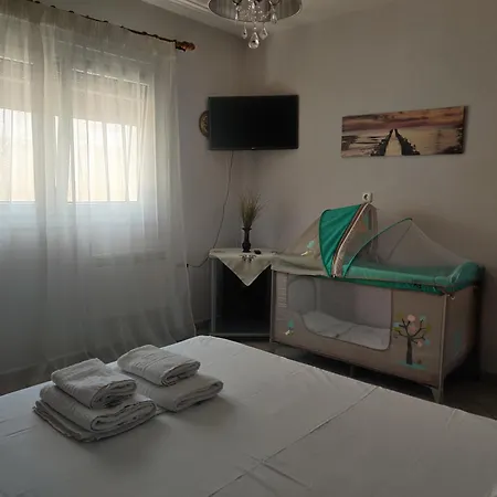 Prinos Apartment Apartman *