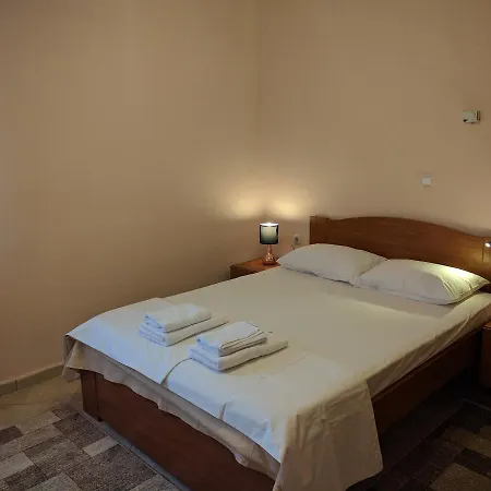 Apartman Prinos Apartment