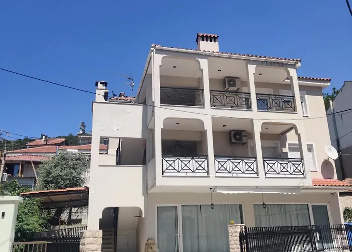 Prinos Apartment * Принос